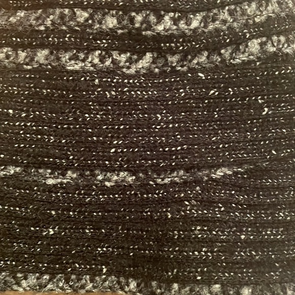 Jessica Simpson Bucket Hat - Picture 8 of 9